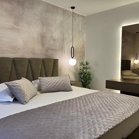 Apartmani Ivelic Supetar Ngoại thất bức ảnh
