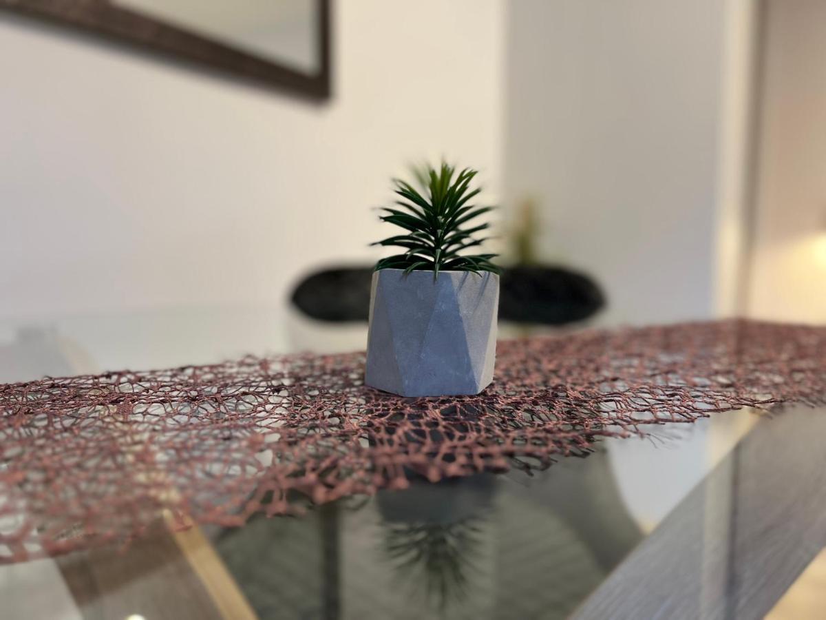 Apartmani Ivelic Supetar Ngoại thất bức ảnh