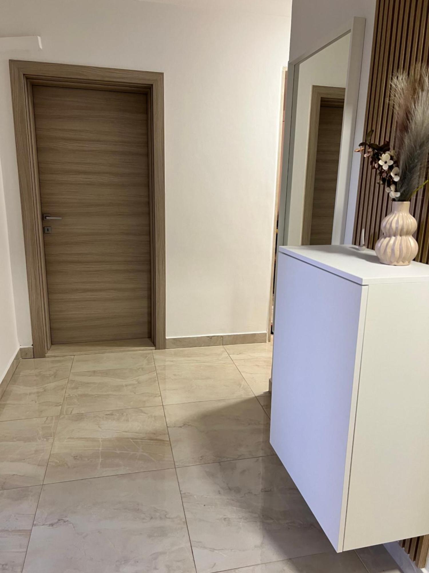 Apartmani Ivelic Supetar Ngoại thất bức ảnh